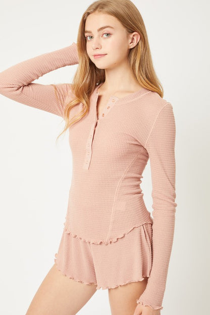 Daydreamer Waffle Henley in Blush